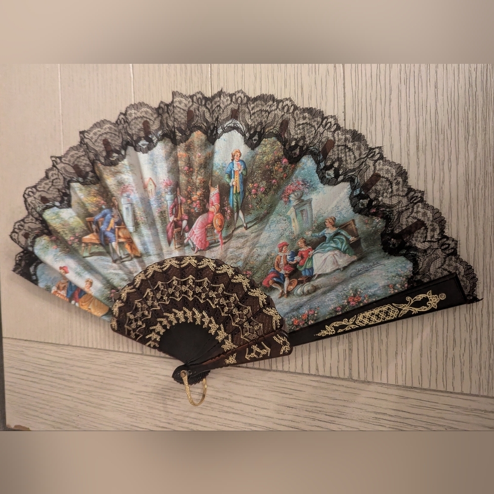 Vintage Elegant Lace Trimmed Decorative Fan 1970s